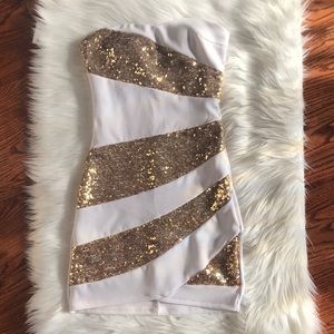 NWOT Strapless sequin dress